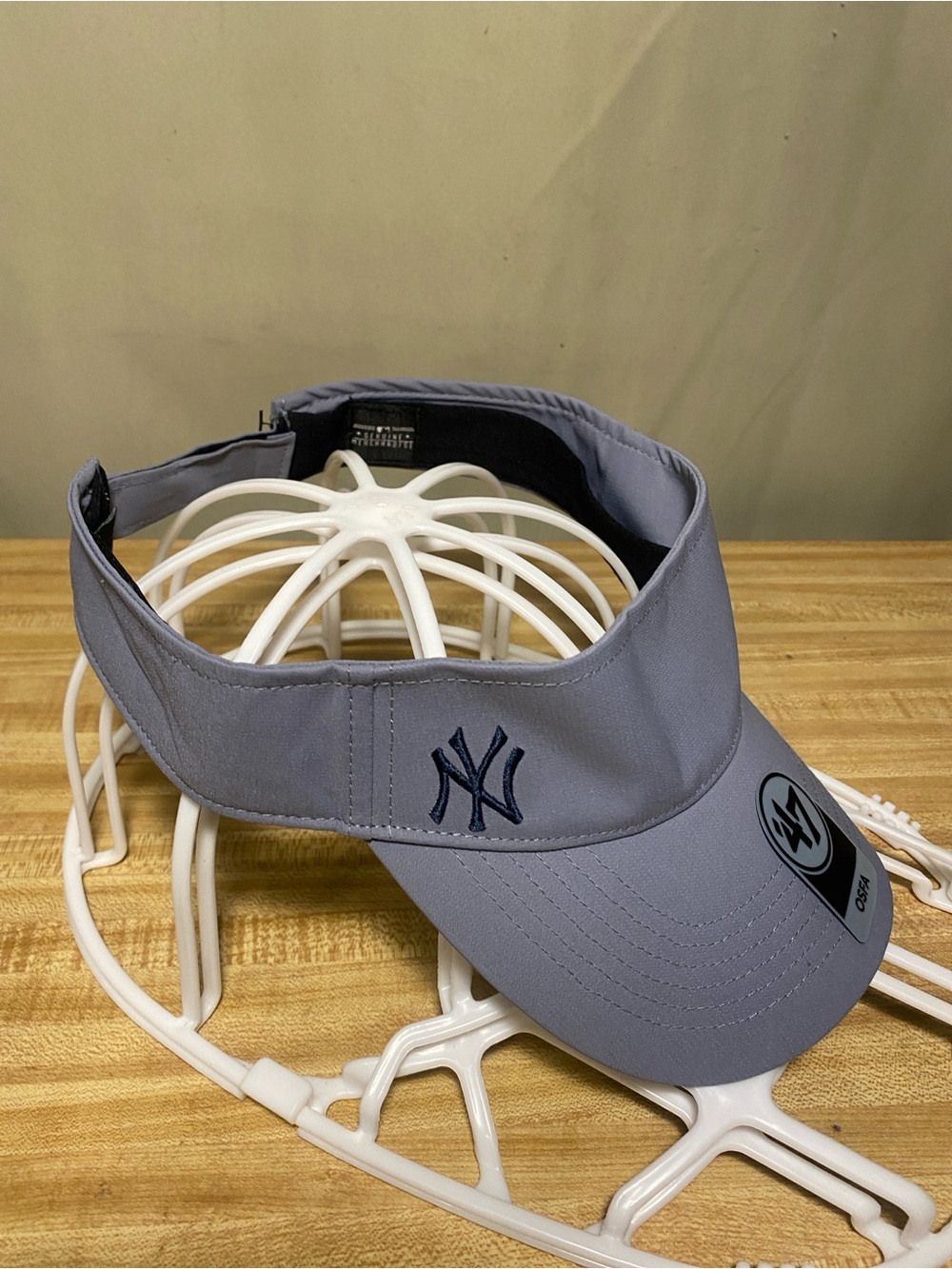 New York Yankees ‘47 OSFA Visora 900 S Adjustable Baseball Visor Grey O/S